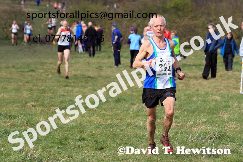 Womens and Mens 65+ in the 2023 BMAF Cross Country Champs., Wallsend. Photo: David T. Hewitson/Sports for All Pics
